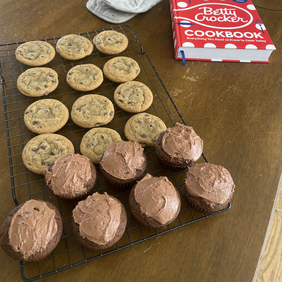 Betty Crocker lifestyle illustration: home baking